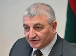Məzahir Pənahovun maaşı artırılıb