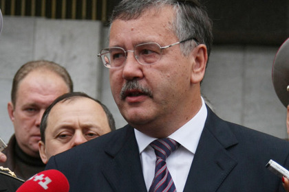 Müxalifət lideri deputat mandatından imtina etdi