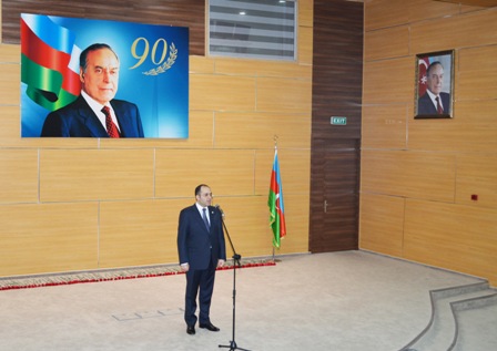 Elman Mehdiyev: “20 yanvar faciəsi qurbanlarının sosial müdafiəsi daim diqqət mərkəzindədir”
