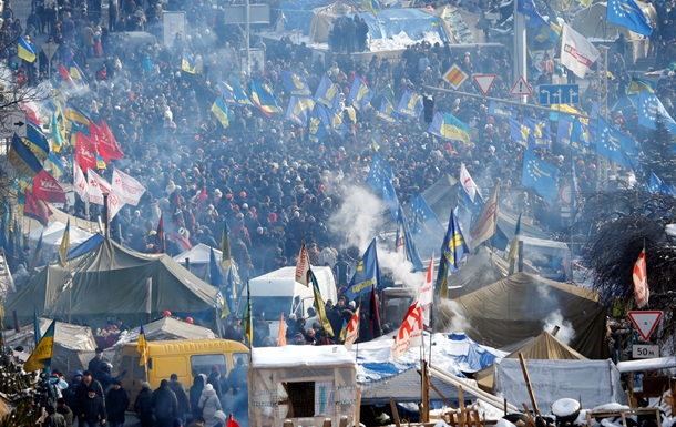 Ekspert: “Baş nazirin istefası Ukraynada böhranı həll etməyəcək”