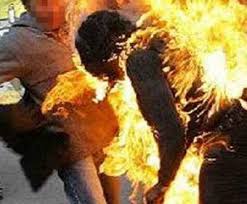 Bu gün Bakıda özünü yandıran qızın intihar səbəbi bəlli oldu