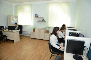 Təhsil nazirliyində  “Qaynar xətt” xidmətinin açılış mərasimi keçirilib