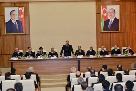 Baş prokuror 3 nəfəri işdən qovub, 32-nə töhmət verib
