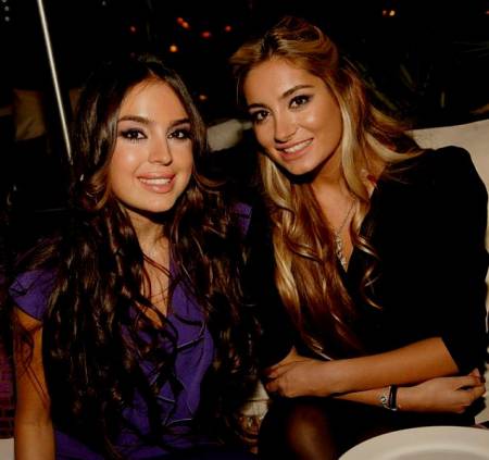 Leyla və Arzu Əliyevalar “Məhəbbət ağacı”nın təqdimatında