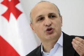 “Mən hakimiyyətin təzyiqlərinin qurbanıyam” - Gürcüstanın keçmiş baş naziri