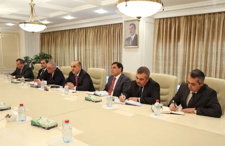 Səlim Müslümov: “Əsas məqsəd çevik gənc kadr potensialı formalaşdırmaqdır”