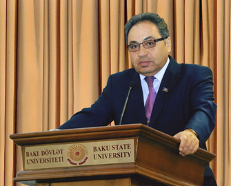 Tələbələr Abel Məhərrəmova dəstək kampaniyasına başladılar