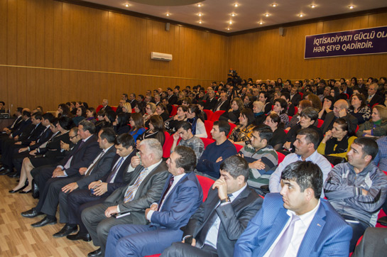 Nərimanov icra hakimiyyətində Xocalıdan olan “25”lərlə görüş keçirilib