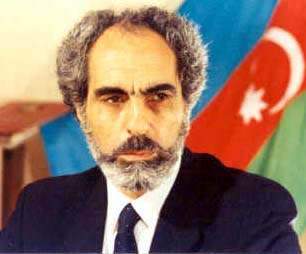 Siyasətə elmdən gələn adam - Elçibəyin elmi fəaliyyəti - ARAŞDIRMA