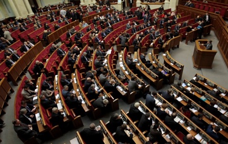 Deputatlar güzəştlərini ləğv etdilər