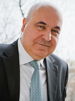 Çingiz Abdullayev:"Ukraynada baş verənlər böyük faciədir"