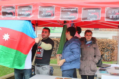 Erməni tələbə “Xocalıya ədalət” kampaniyasına dəstək verib - FOTOLAR