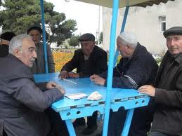Valideynini “Qocalar Evi”nə verənlər  CƏZALANDIRILACAQ - Milli Məclis
