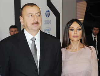 Prezident və xanımı bulvarda açılış etdilər