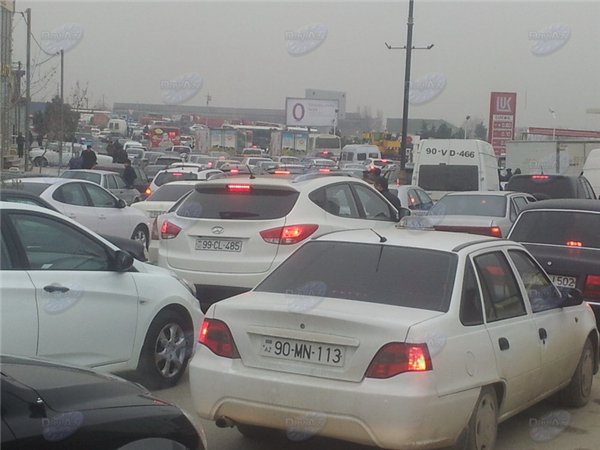 Bakı-Sumqayıt yolunda yenə tıxac...