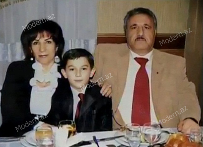 Tağı Əhmədovun nəvəsi yanan binadakı mənzildə qalıb?