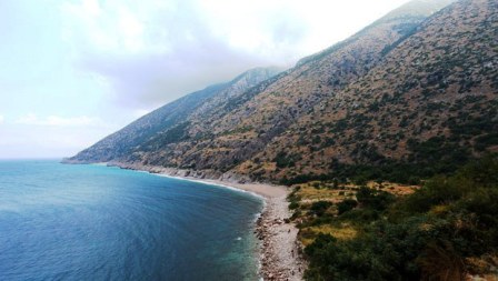  Suriyalı müxaliflər Aralıq dənizinə çatdı-FOTO