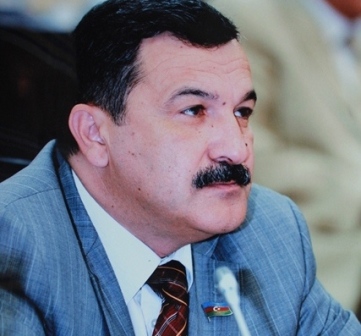 Etibar Hüseynova YAP-dan QINAQ: “Xalqı bölmək olmaz”
