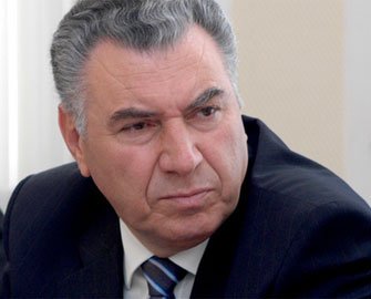 Əli Həsənov: “Nə qədər biznesmen, polis olar?!”