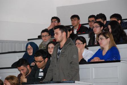 Tələbələr Əhliman Əmiraslanovla nə haqda danışdılar? 