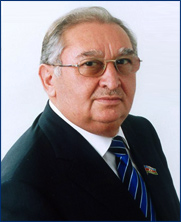 Deputat təhsil nazirinin qalmaqallı qərarını dəstəklədi