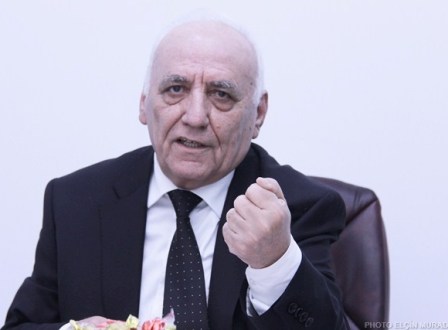 Deputat: “Azərbaycanda bir məmur rejimi var, bu məmurların mövqeyi Prezidentin mövqeyində deyil”