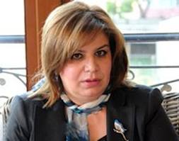 “Gülər Əhmədova döyüşə hazırlaşır”
