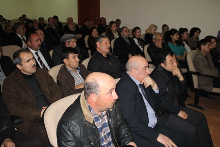 Fuad Muradov Badamdarda seçicilərlə görüşüb