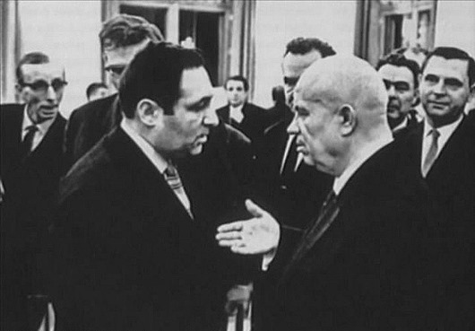 Xruşovun sovet rəssamlarına qəzəblənməyi: “Alçaqlar, yaramazlar, rədd olub gedin ölkədən!..” - MARAQLI