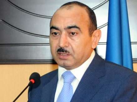 Əli Həsənov Prezidentin İran səfəri ilə bağlı müsahibə verdi