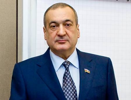 Deputatlar Prezident fərmanını şərh etdilər: “Kənd Təsərrüfatı Nazirliyini kəndə yaxınlaşdırdı”