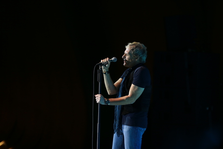 Məşhur amerikalı müğənni ilk dəfə Bakıda konsert verdi - FOTOLAR