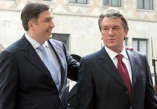  İlham Əliyev Yuşşenko ilə Saakaşvilini qəbul edib