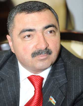 Deputat Rüfət Quliyev seçiciləri ilə görüşüb