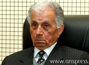 Şirməmməd Hüseynov qızının rektor təyinatından DANIŞDI