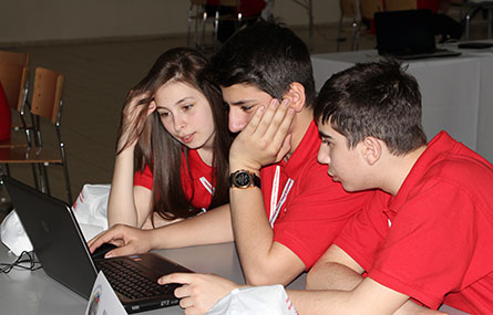 Məktəblilərin VII İntellekt Olimpiadası keçirildi  - FOTOLAR