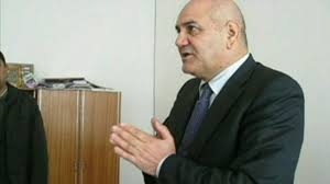Azərbaycanlı deputat jurnalistlərə külli miqdarda borclu olduğunu etiraf etdi 