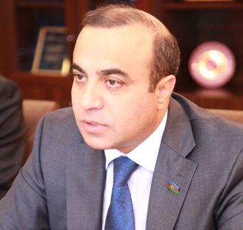Azay Quliyev Almaniyaya gedir