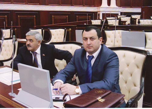 Deputat Adil Əliyev: “Yalan, yalan, yenə də yalan!”