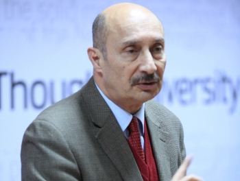 Zərdüşt Əlizadə: “Müxalifət Obama ilə də görüşsə, ona yeni nəfəs gəlməyəcək” 