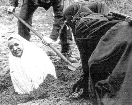 Hamilə qadın xristiana ərə getdiyi üçün edam cəzası alıb 