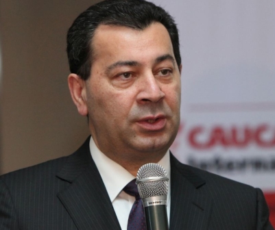 Səməd Seyidovdan Riçard Morninqstara ETİRAZ: “Azərbaycanı başqa ölkələrlə üz-üzə qoymaq qəbulolunmazdır” 