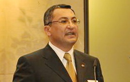 Rövşən Rzayev: “Laçında həmsədrlərə siyasi tamaşa göstərilib”