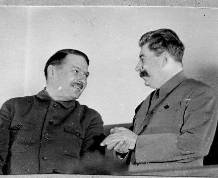 Stalin onun dəfnində kükrəyib ağlayırdı - TARİX