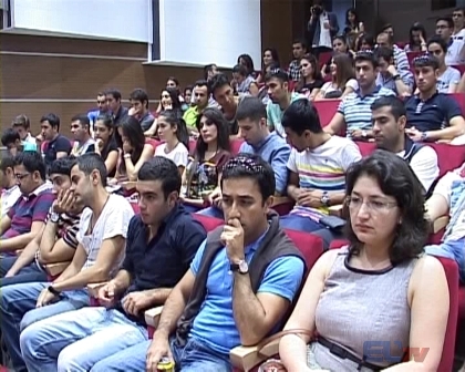 Ukraynadakı azərbaycanlı tələbələr təcili vətənə qayıtmağa başlayıb