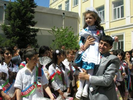 Nazirlikdən “Son zəng” açıqlaması