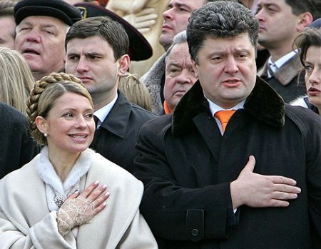 Poroşenko Timoşenko ilə debatdan imtinasının səbəbini açıqladı