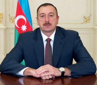 İlham Əliyev gürcü prezidenti təbrik etdi