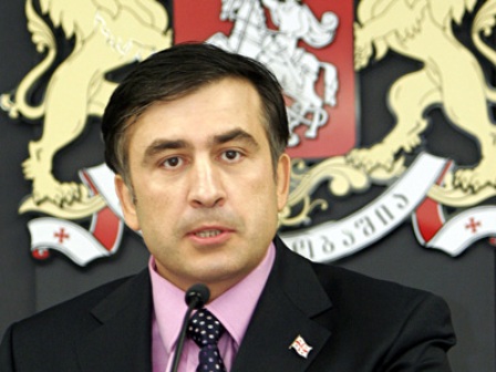 Gürcüstan Poroşenkonu Saakaşvilidən uzaq durmağa ÇAĞIRDI 