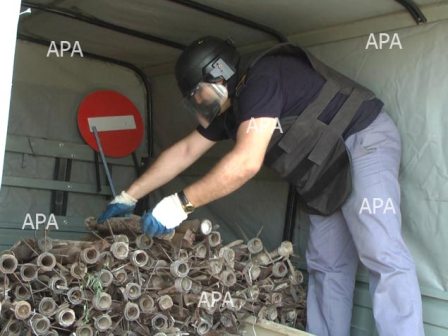 Bakı-Sumqayıt yolunda çoxlu miqdarda sursat tapıldı